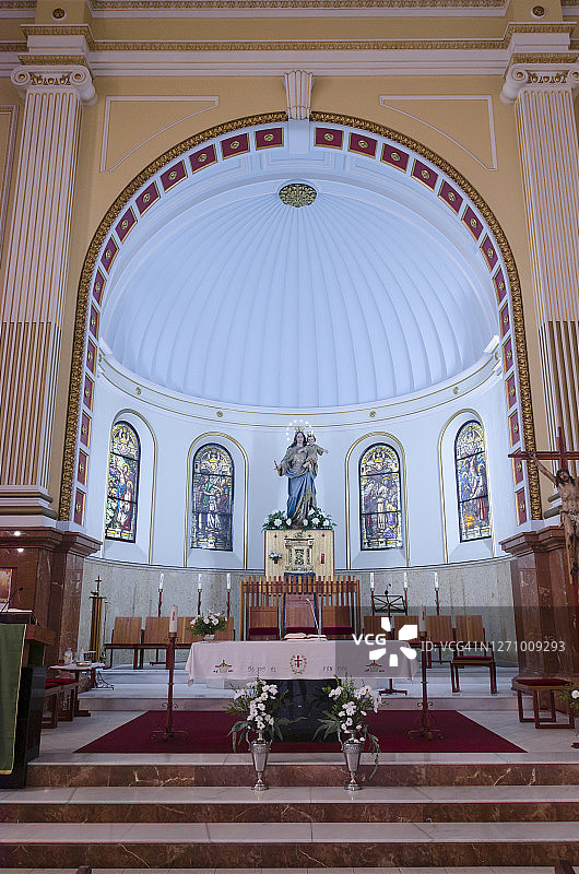 教区教堂祭坛María新罗马风格的辅助利亚多拉。加盟西班牙图片素材