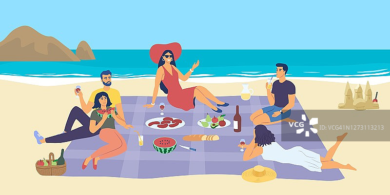 人们在海边享受夏日野餐图片素材
