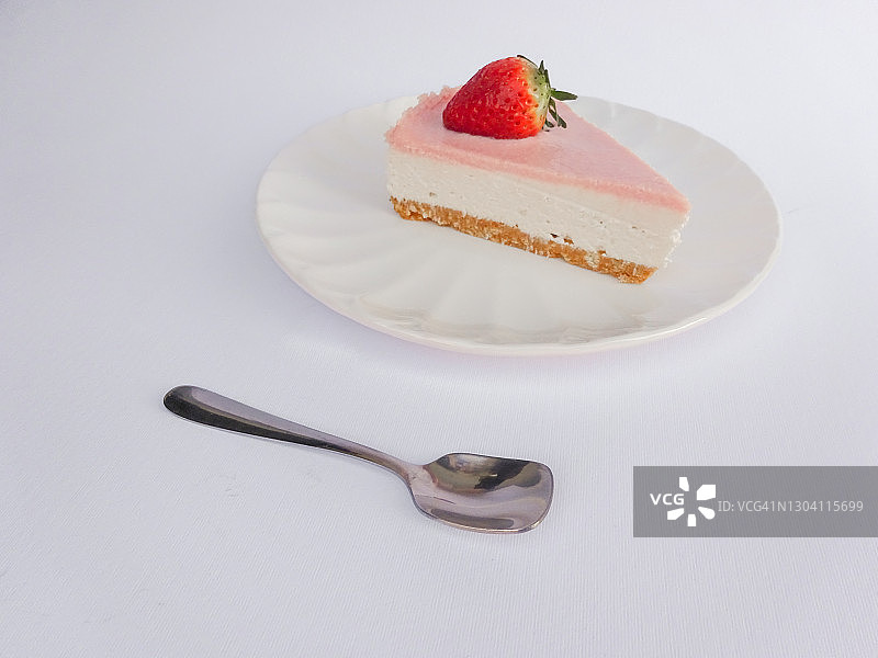 新鲜草莓自制芝士蛋糕图片素材