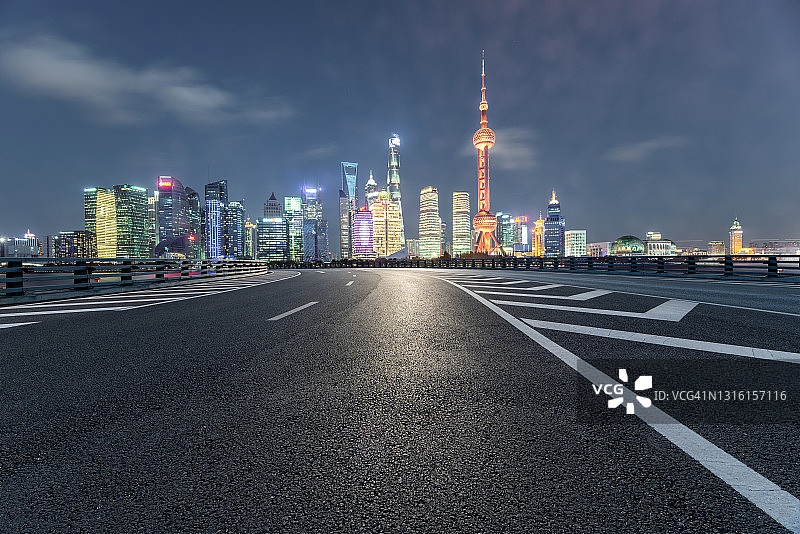 高架道路，上海城市天际线的背景图片素材