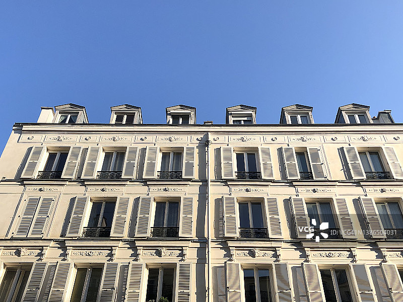 经典巴黎建筑立面图片素材