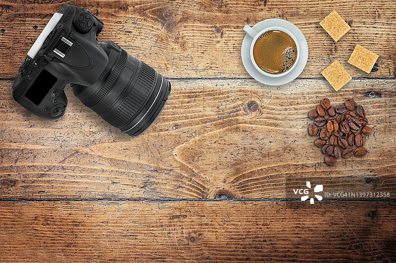 采购产品红糖，咖啡杯，烤咖啡豆和照相机图片素材