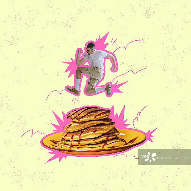 当代艺术拼贴。型男跳过美味的煎饼与果酱隔离在浅黄色的背景图片素材