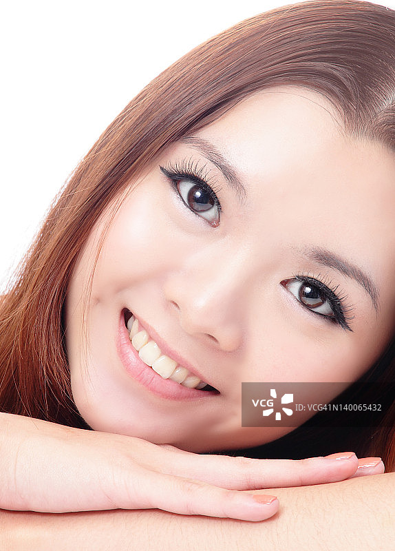 亚洲女性微笑的脸图片素材