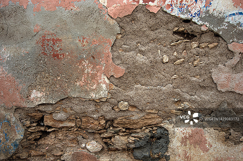 殖民地建筑外墙的灰泥和石墙开裂图片素材