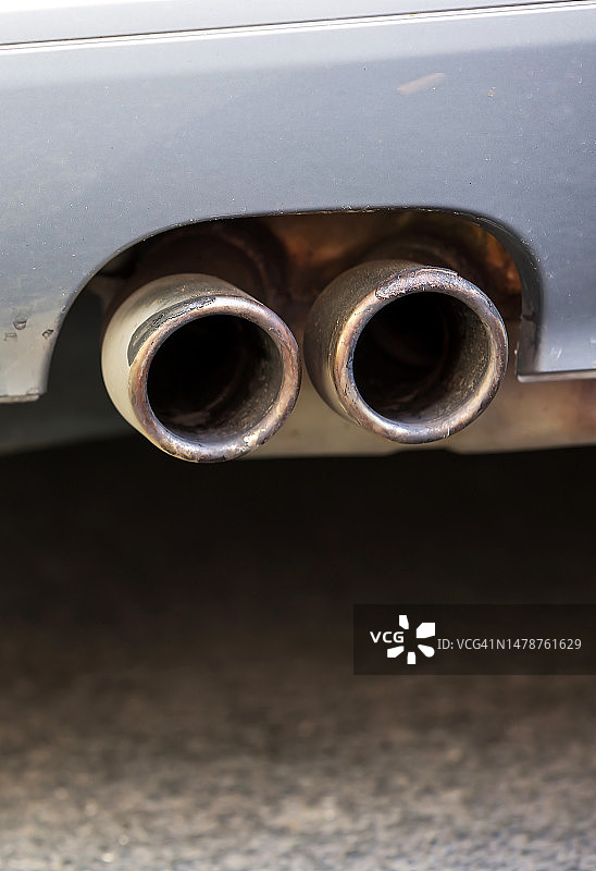 汽车的排气管图片素材