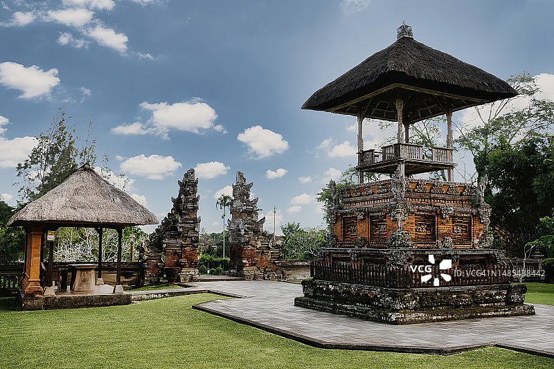 秋千寺公园。巴厘岛旅游目的地印度尼西亚。图片素材