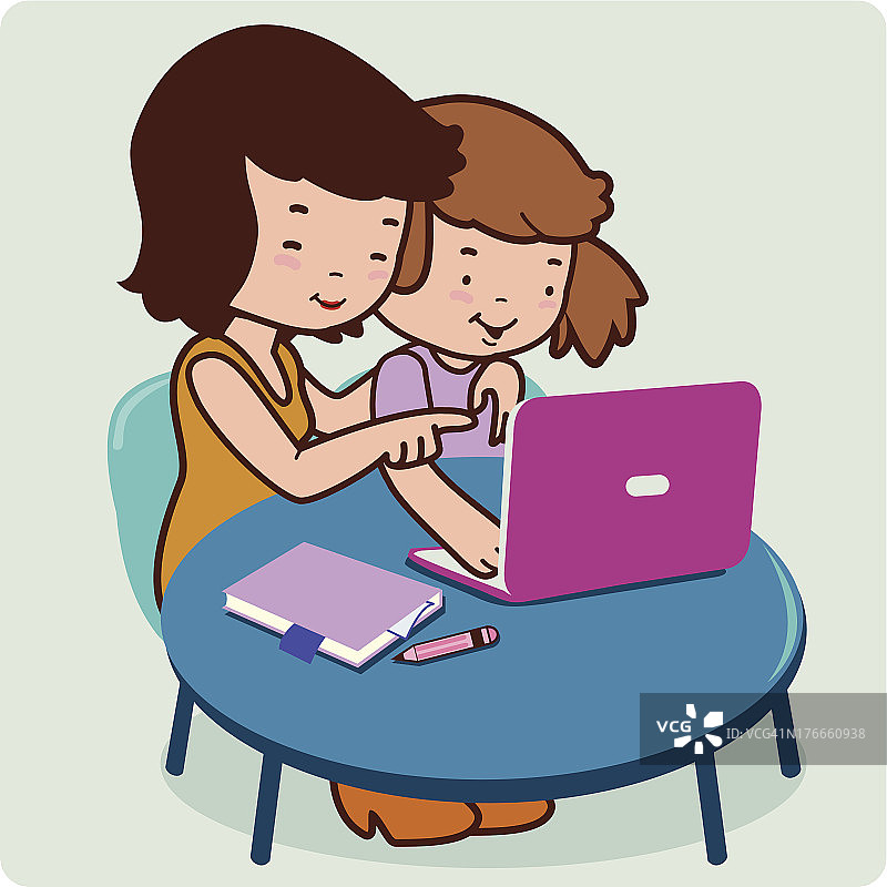 妈妈和女儿在电脑上图片素材