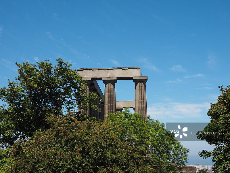 位于英国苏格兰爱丁堡卡尔顿山上的国家纪念碑图片素材