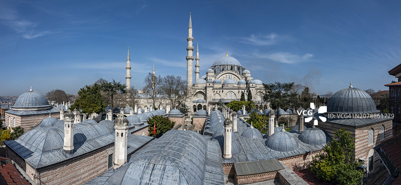 土耳其伊斯坦布尔的苏莱曼清真寺建筑群图片素材
