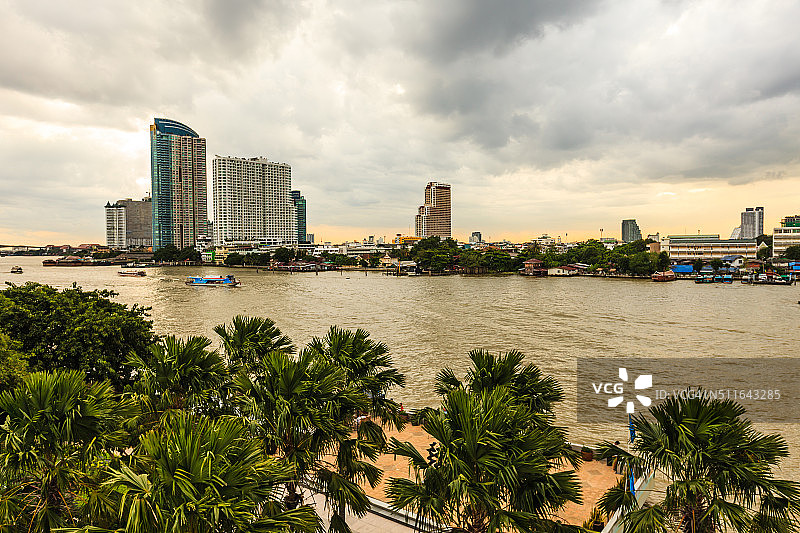 曼谷与湄南河，泰国。图片素材