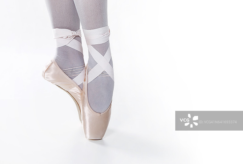 芭蕾舞女演员的脚图片素材