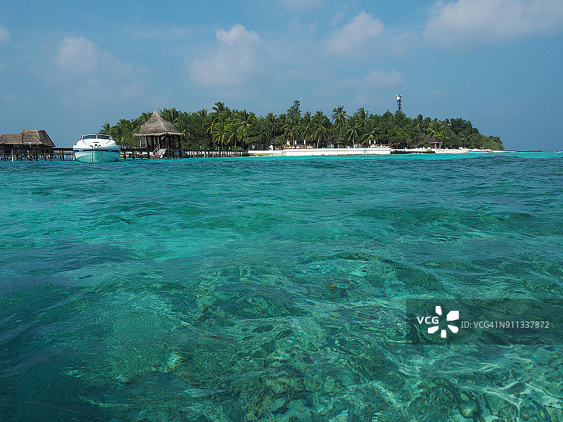 一月份的夏天，马尔代夫环礁图片素材