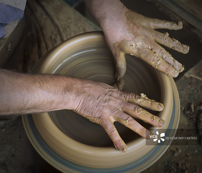 手工制作陶器轮图片素材