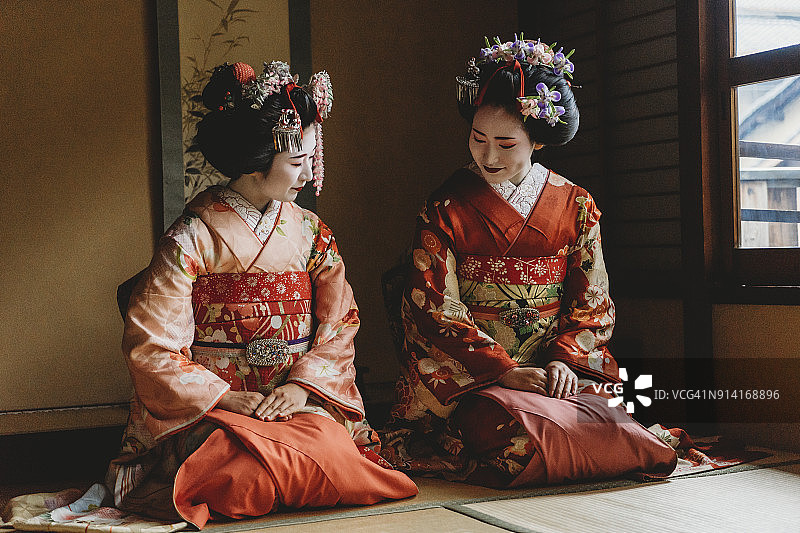 《舞子女人在京都》图片素材