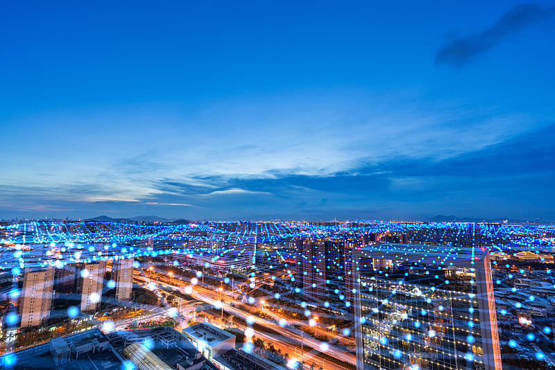 蓝色网格线的城市天际线图片素材