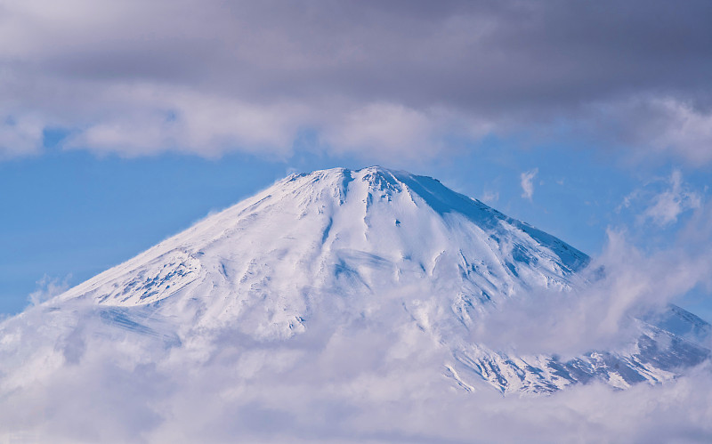 日本冬·富士山图片下载