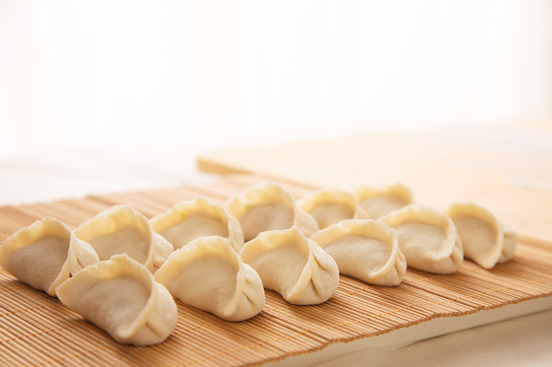排列整齐的饺子静物图片素材