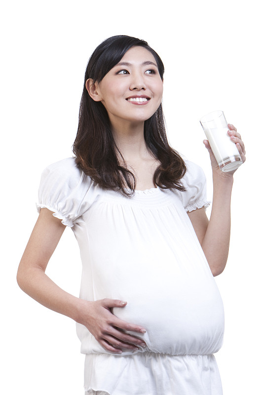 孕妇喝牛奶图片下载