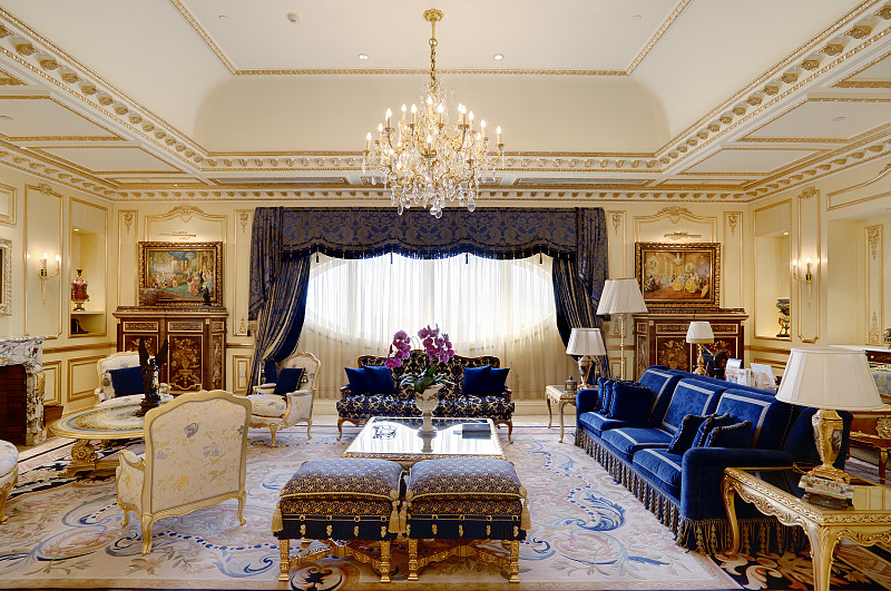 Luxury French Style Living Room图片下载