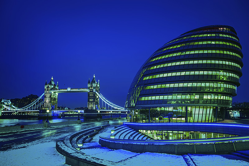 塔桥和市政厅，萨瑟克，伦敦，英国图片下载