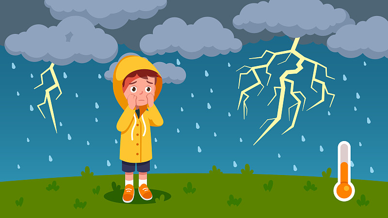 小男孩害怕打雷，在阴雨交加的阴云天在户外散步。忧心忡忡的孩子穿着雨衣。夏季天气温度。平面向量插图图片下载