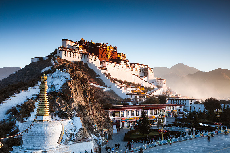 著名的布达拉宫，拉萨，中国西藏图片下载