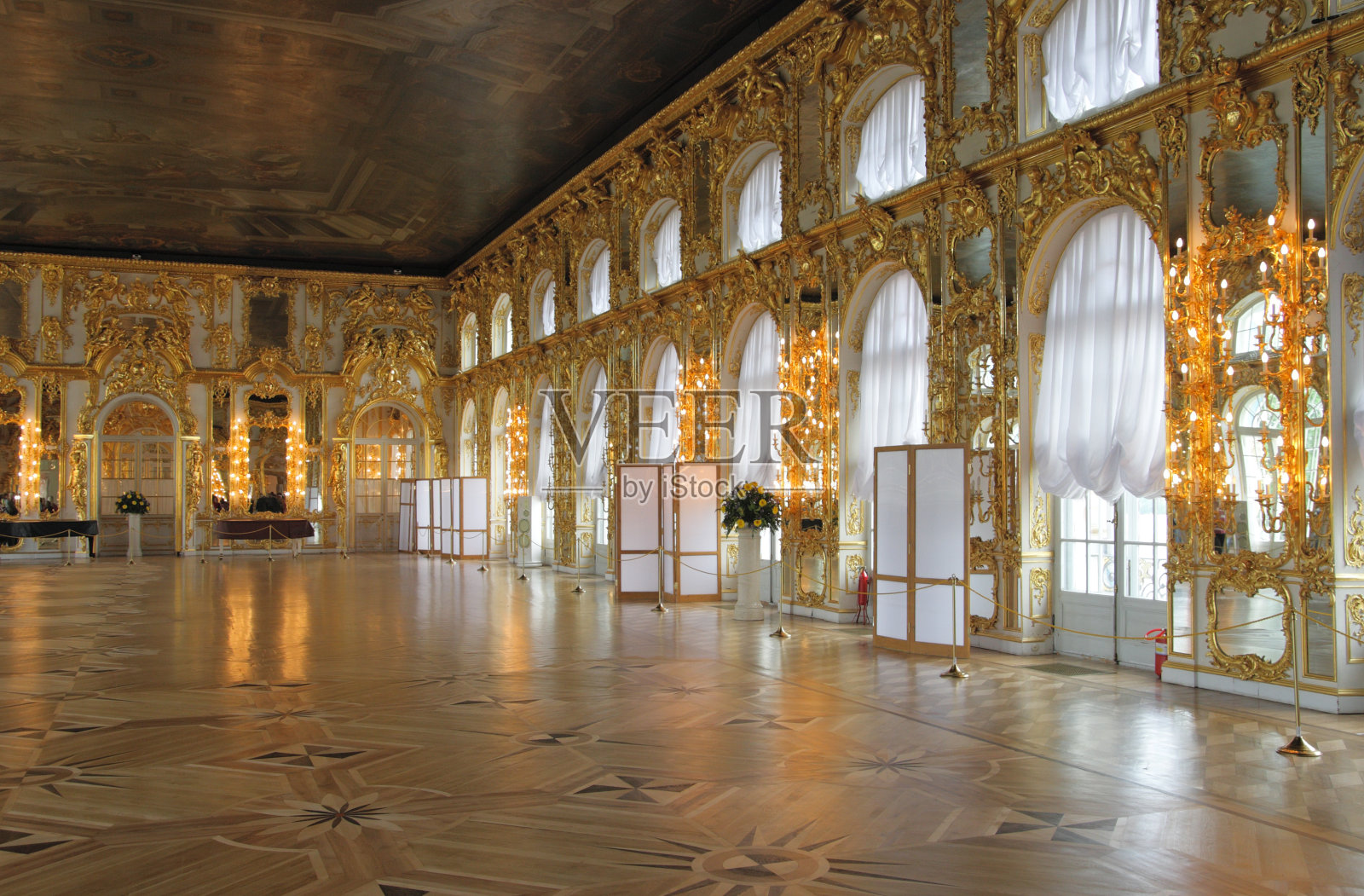 凯瑟琳宫大厅，Tsarskoe Selo(普希金)，俄罗斯。照片摄影图片