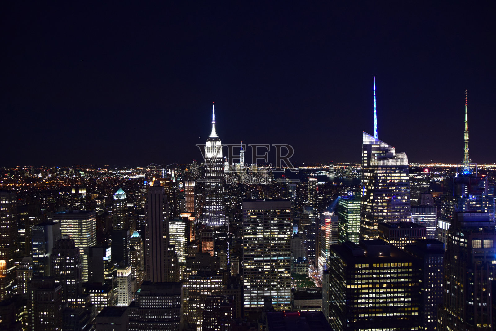 夜间的纽约市空中天线照片摄影图片