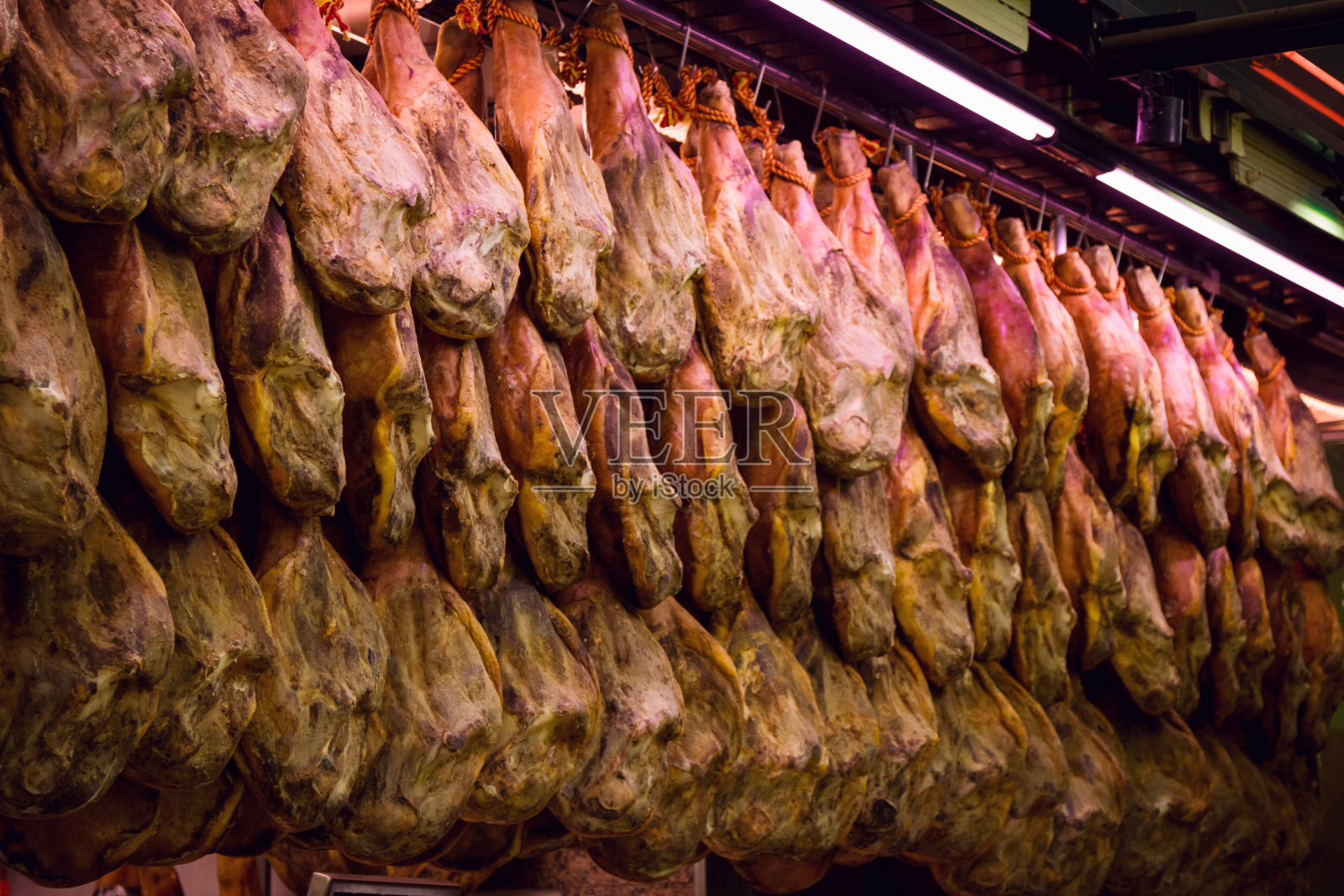 西班牙瓦伦西亚的火腿市场照片摄影图片