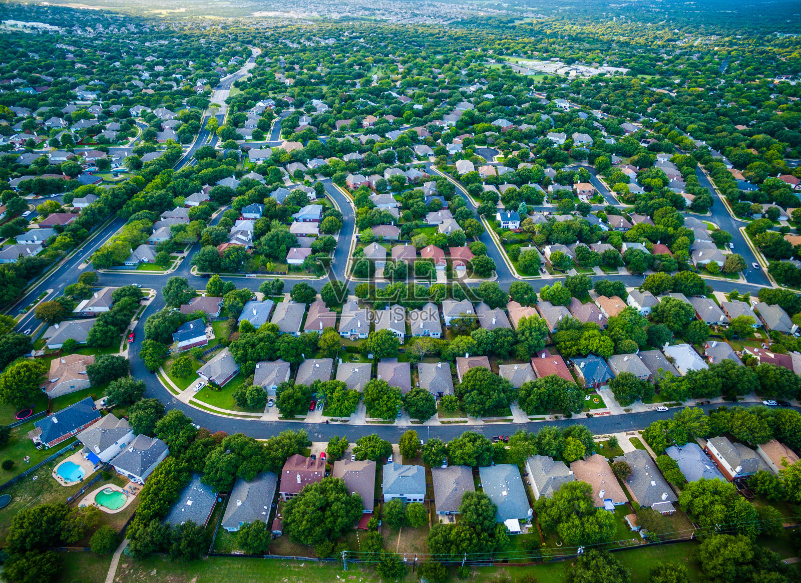 空中郊区新发展住宅照片摄影图片