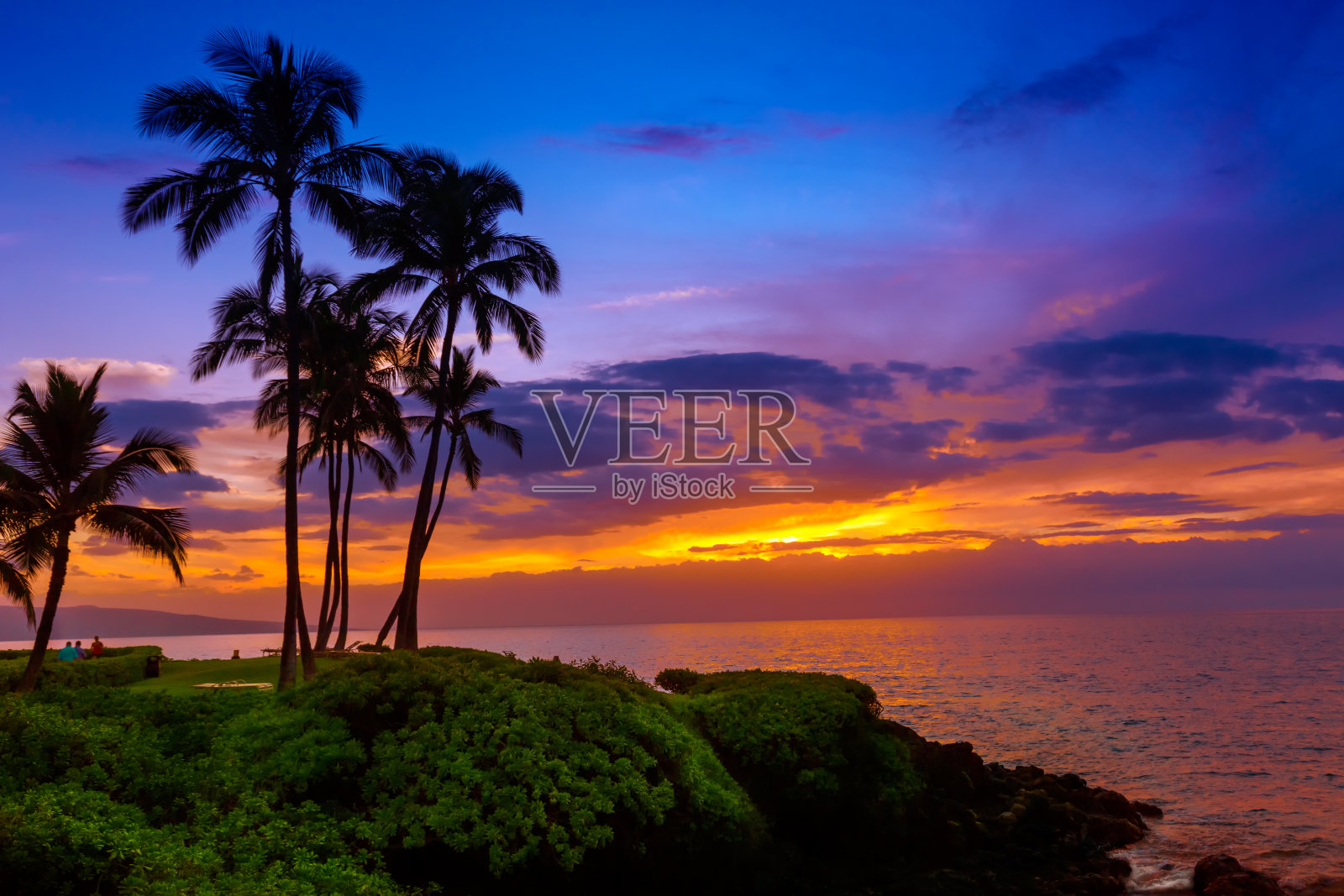 热带海滩的日落照片摄影图片