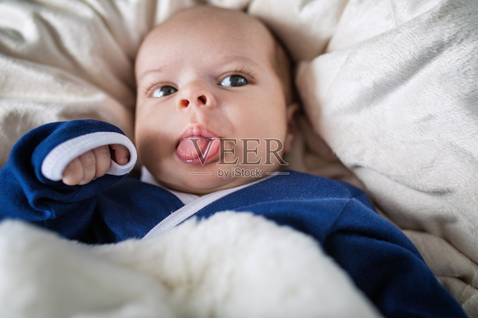 婴儿舌苔（宝宝舌苔上的六种健康信号）-幼儿百科-魔术铺