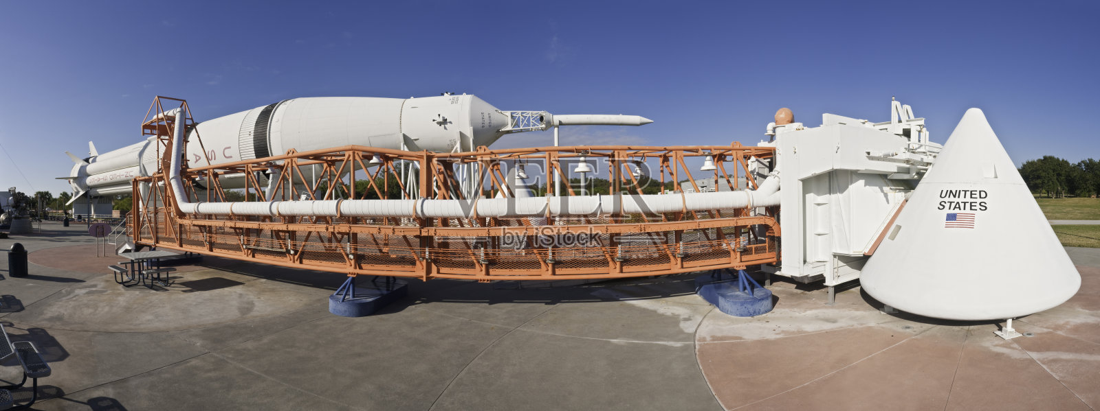 美国佛罗里达州卡纳维拉尔角，阿波罗火箭舱全景图照片摄影图片