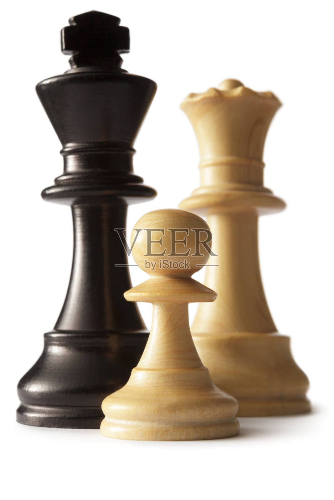 国际象棋:国王，王后和卒孤立在白色背景下照片摄影图片
