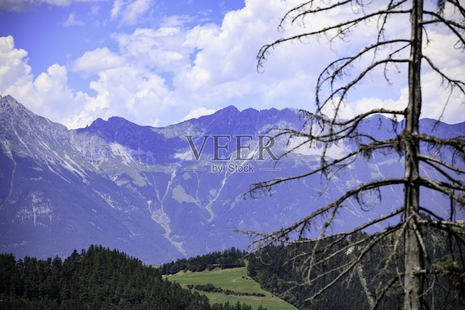 阿尔卑斯山脉景观照片摄影图片