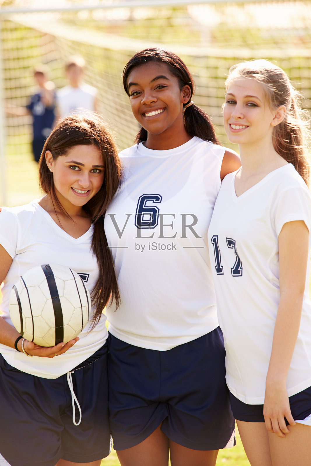 高中女子足球队队员照片摄影图片