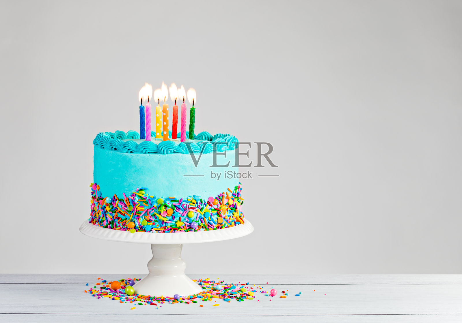 蓝色的生日蛋糕照片摄影图片