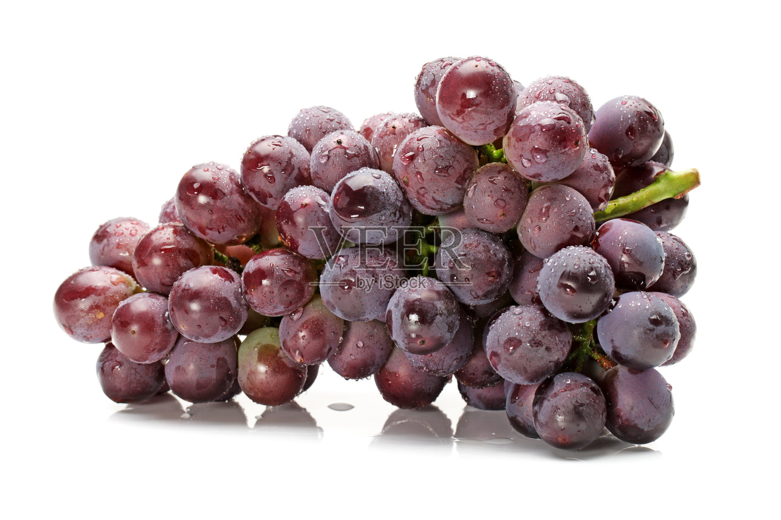 红色的葡萄孤立在白色的背景上照片摄影图片