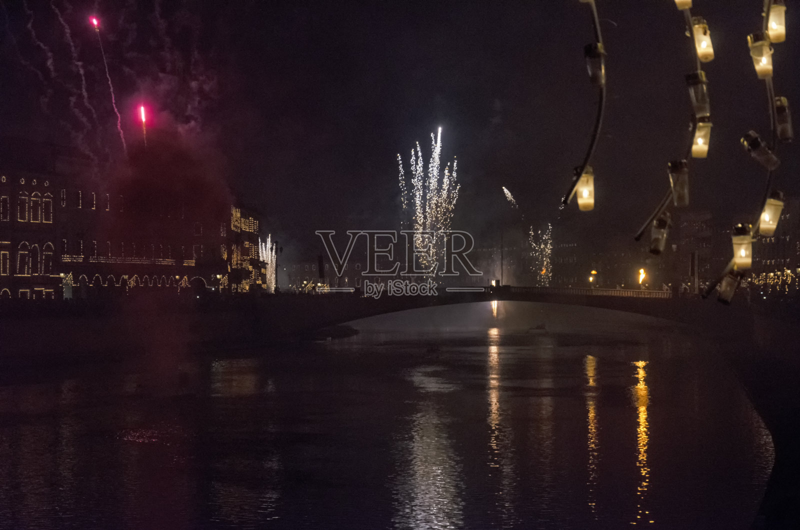 托斯卡纳的新年庆祝活动照片摄影图片