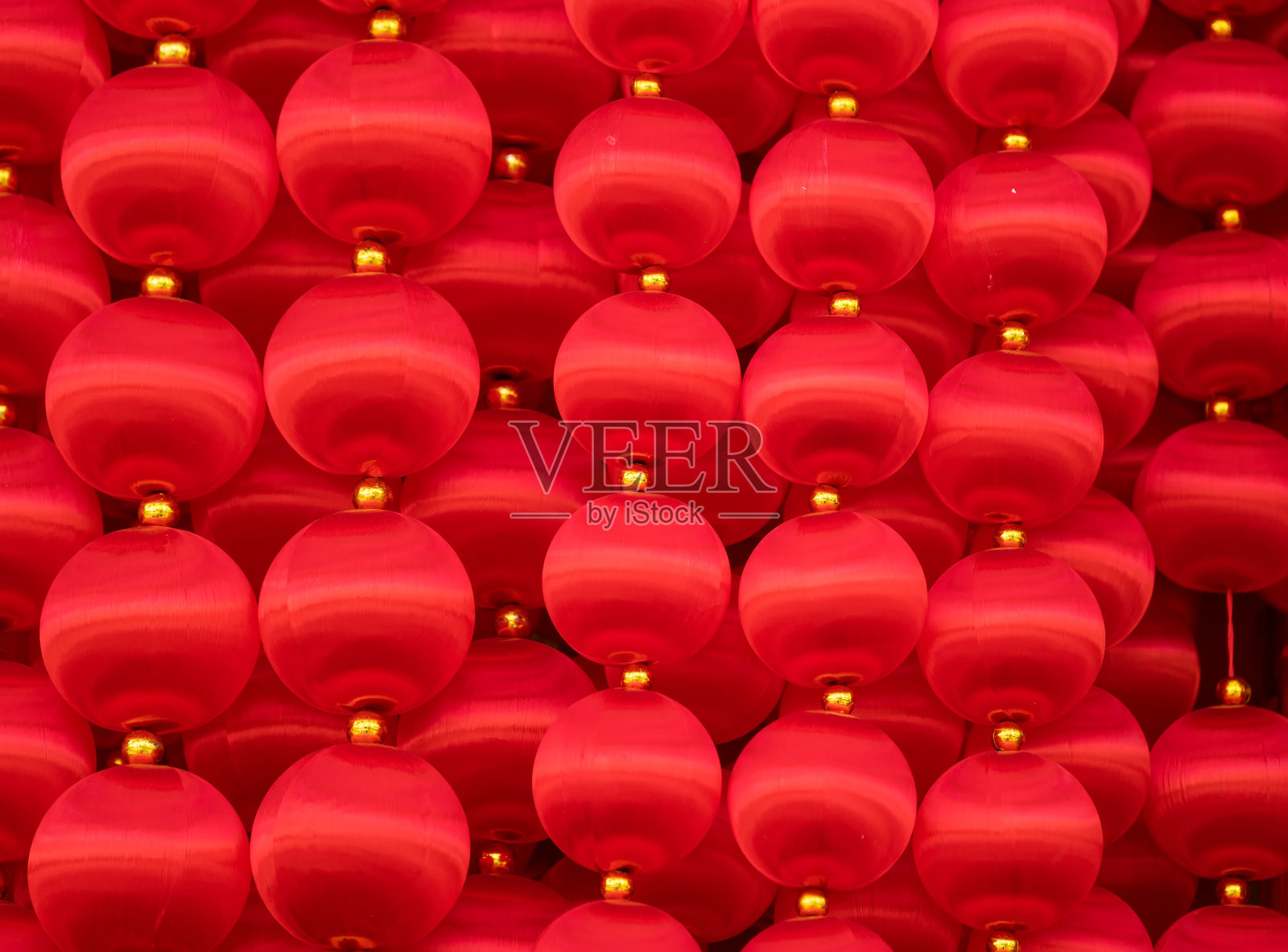 红灯笼是中国新年的装饰照片摄影图片