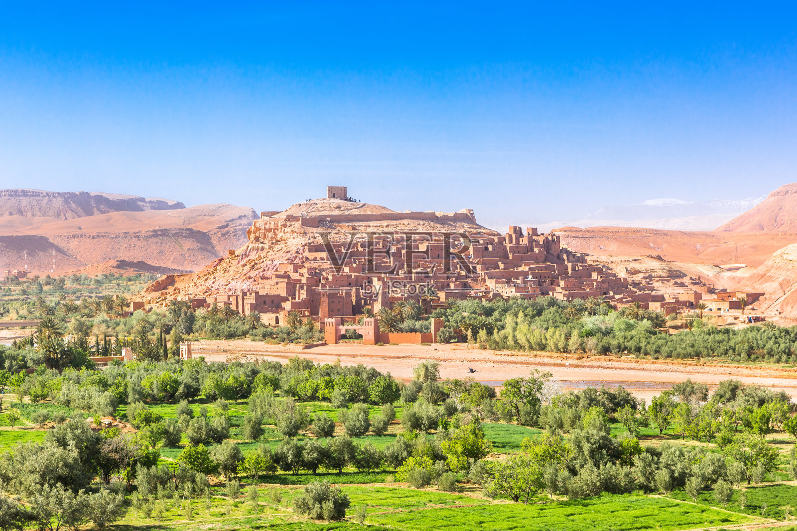 从Benhaddou Kasbah, Ben Haddou, Ouarzazate，摩洛哥照片摄影图片