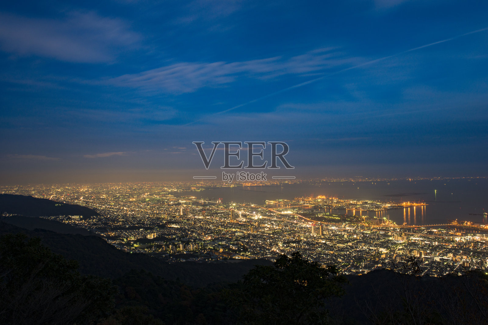 日本夜景城市景观系列——神户、大阪玛雅山夜景。照片摄影图片