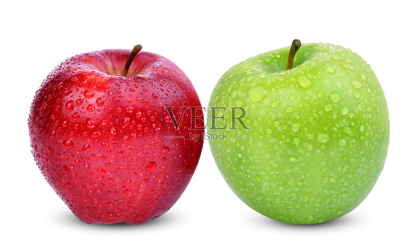 新鲜的红苹果与水滴孤立在白色背景照片摄影图片
