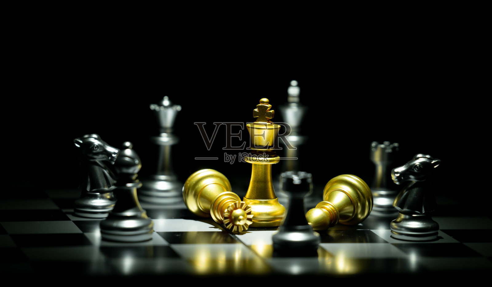象棋棋盘游戏的竞争和战略概念照片摄影图片