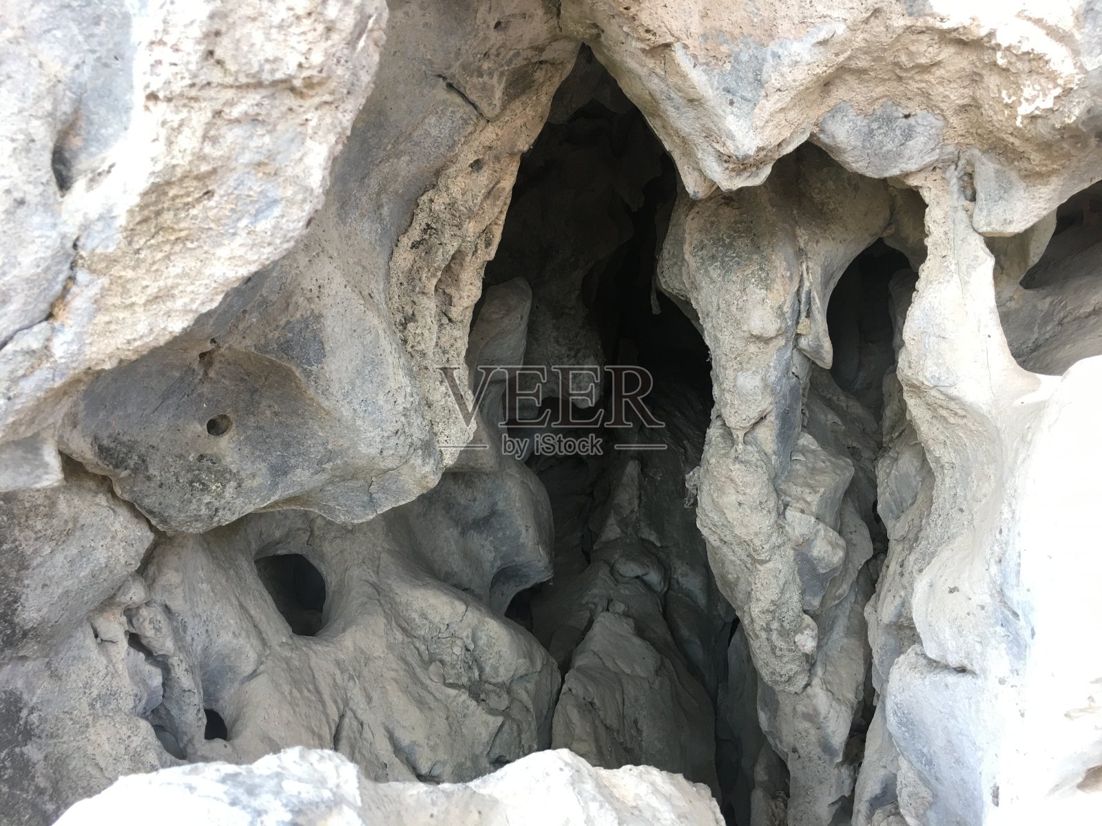 泰国的小洞穴照片摄影图片