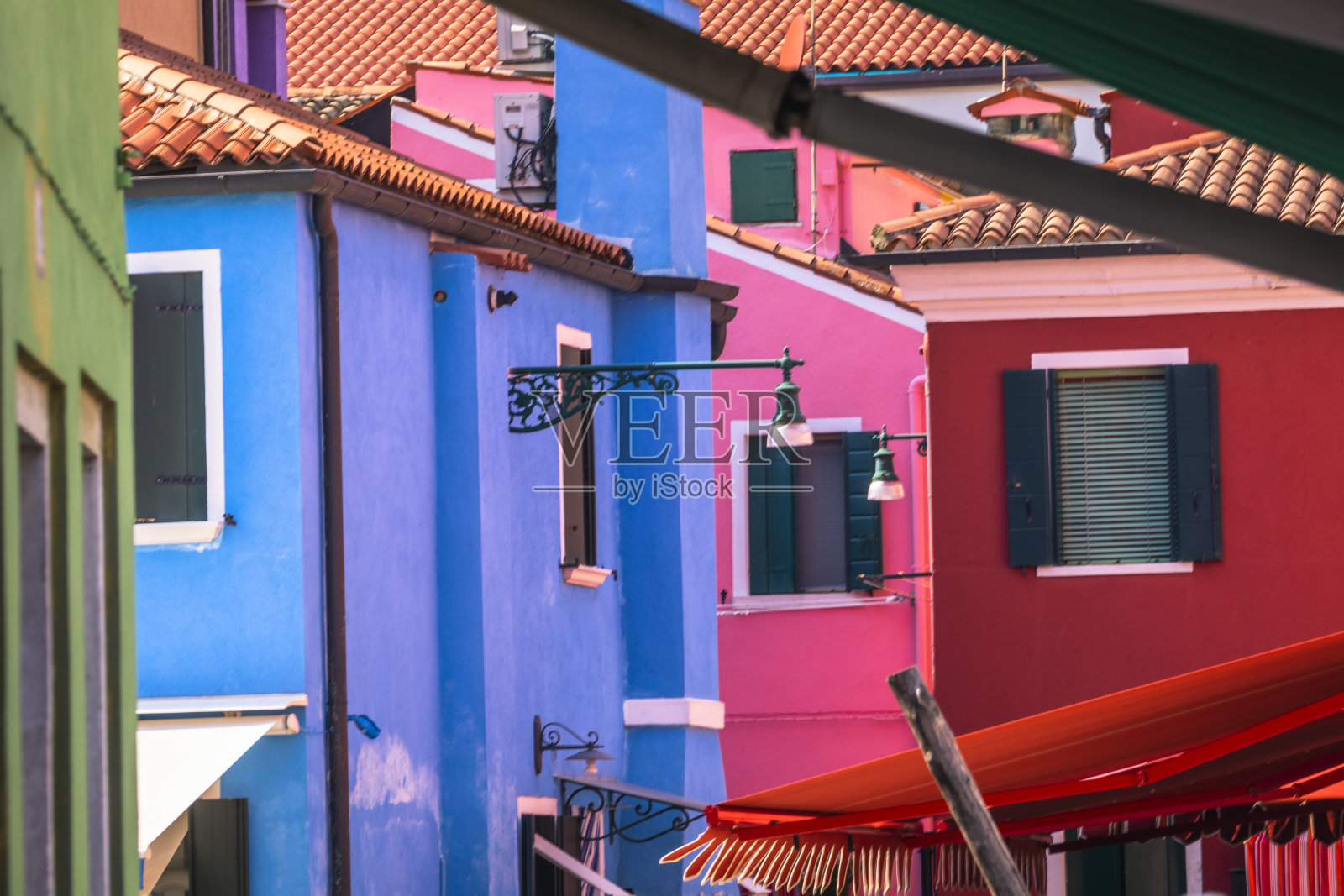 色彩斑斓的布拉诺岛——意大利威尼斯照片摄影图片