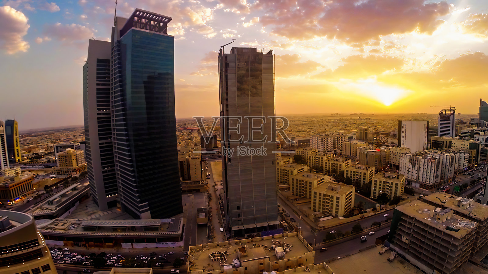 沙特阿拉伯利雅得市中心鸟瞰图照片摄影图片