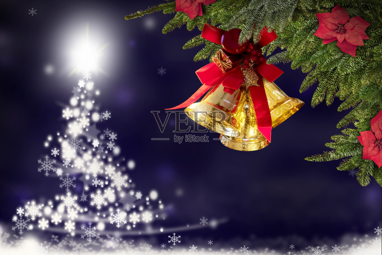 圣诞金铃白雪背景为贺卡插画图片素材