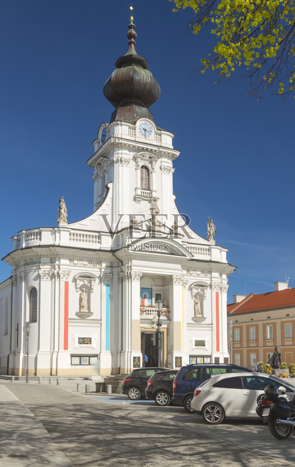 波兰，Malopolska, Wadowice，市场广场，Basilica照片摄影图片